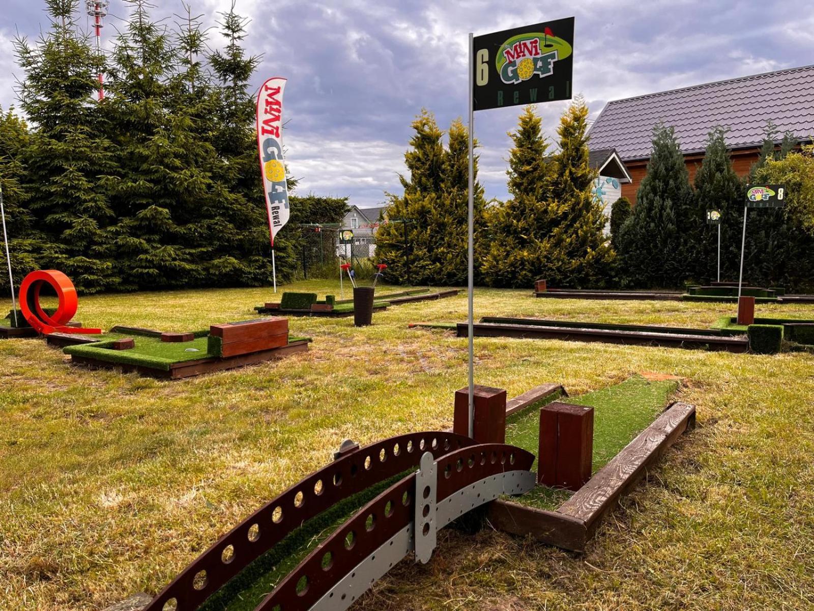 Villa Honoratka Z Prywatnym Polem Do Gry W Mini Golf 里沃 外观 照片
